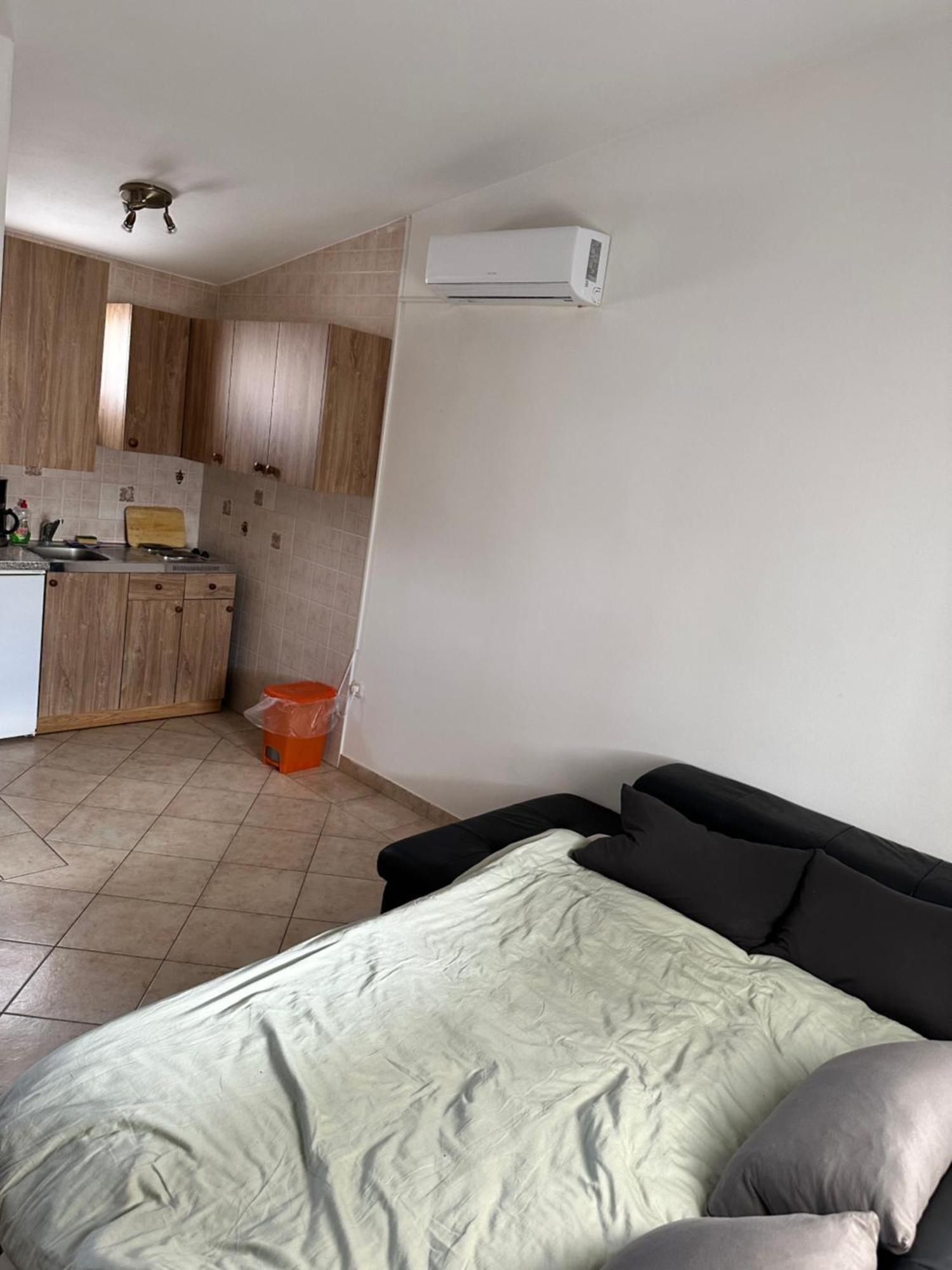 ויר Apartments Kristina מראה חיצוני תמונה