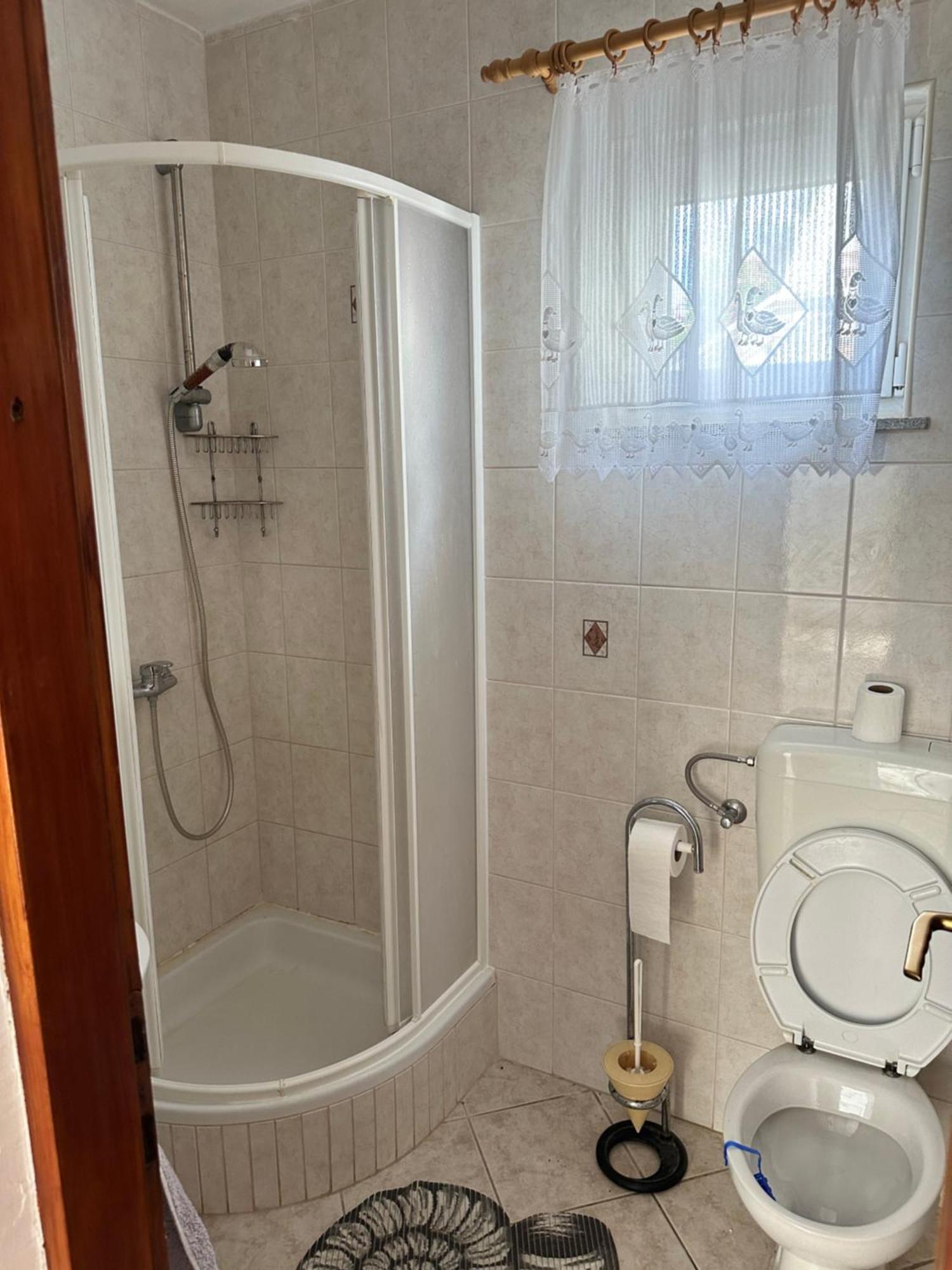 ויר Apartments Kristina מראה חיצוני תמונה